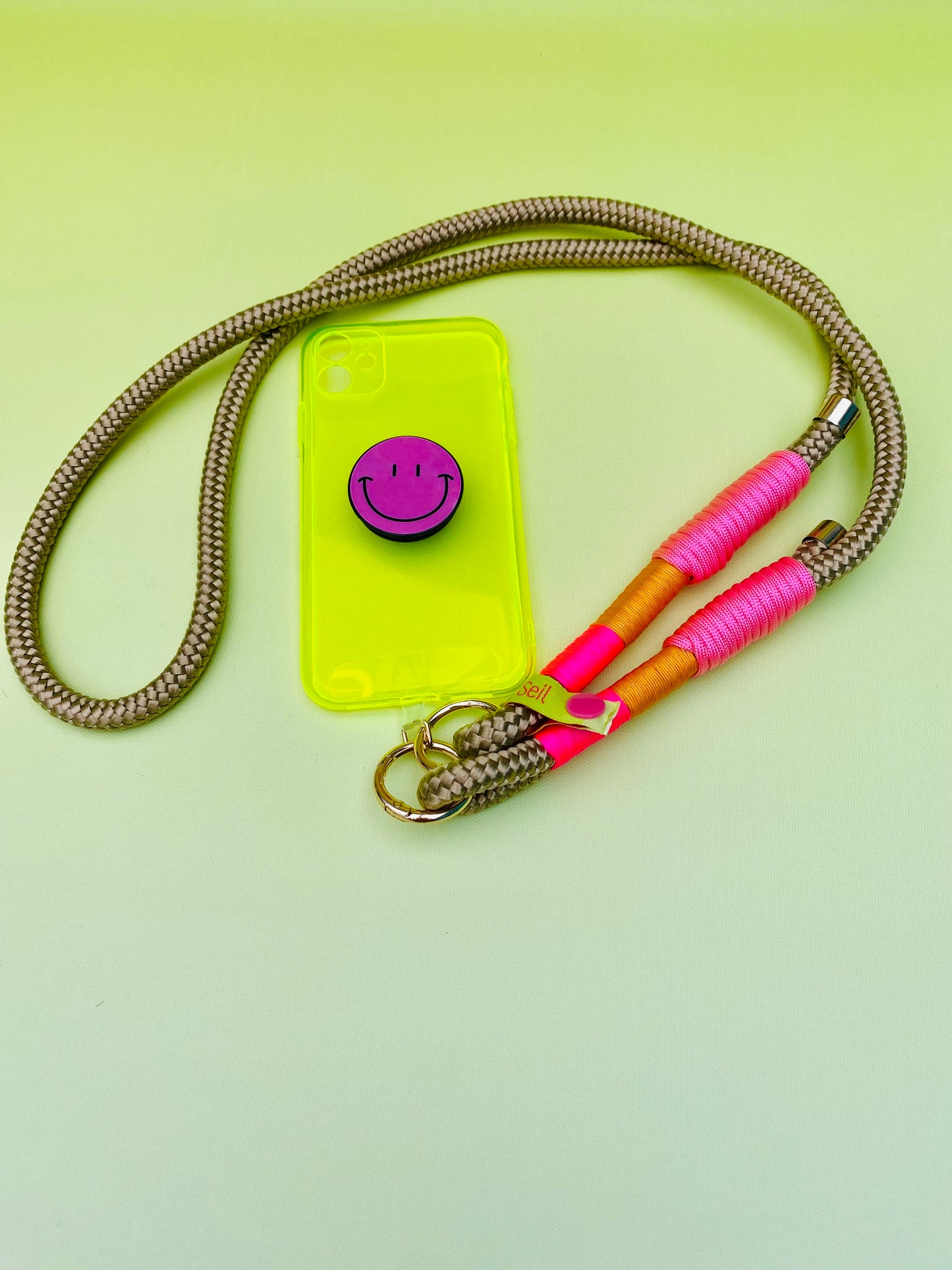 Handykette Pink Candy aus Paracord & Segeltau