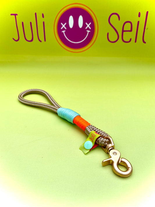 Handycharm und Schlüsselanhänger Karamell-Pfefferminz aus Paracord & Segeltau
