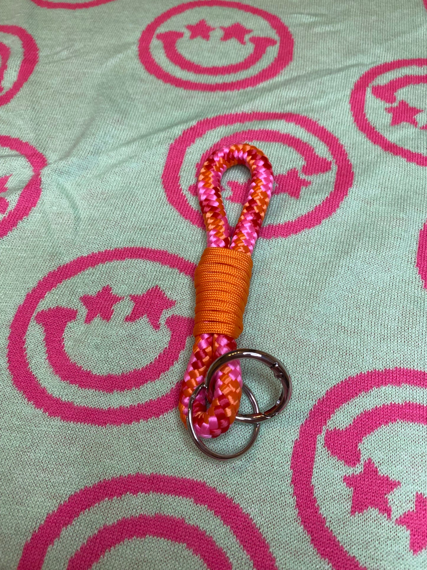 Schlüsselanhänger Pink-Orange aus Paracord & Segeltau