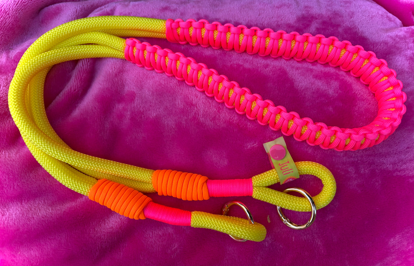 Taschengurt „BÄM“ in Neongelb handmade aus Paracord und Segeltau