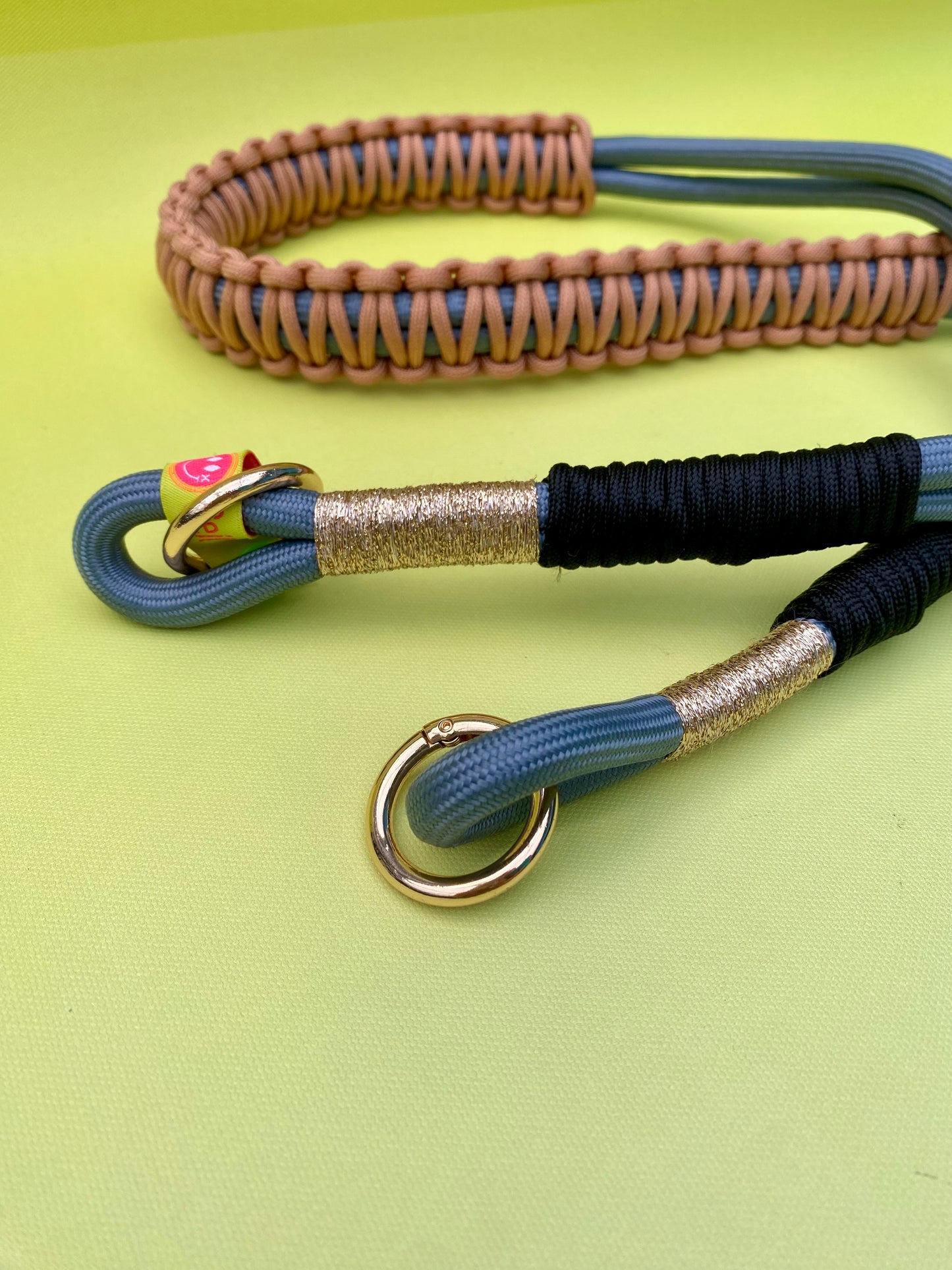 Taschengurt Graue Eleganz aus Paracord & Segeltau