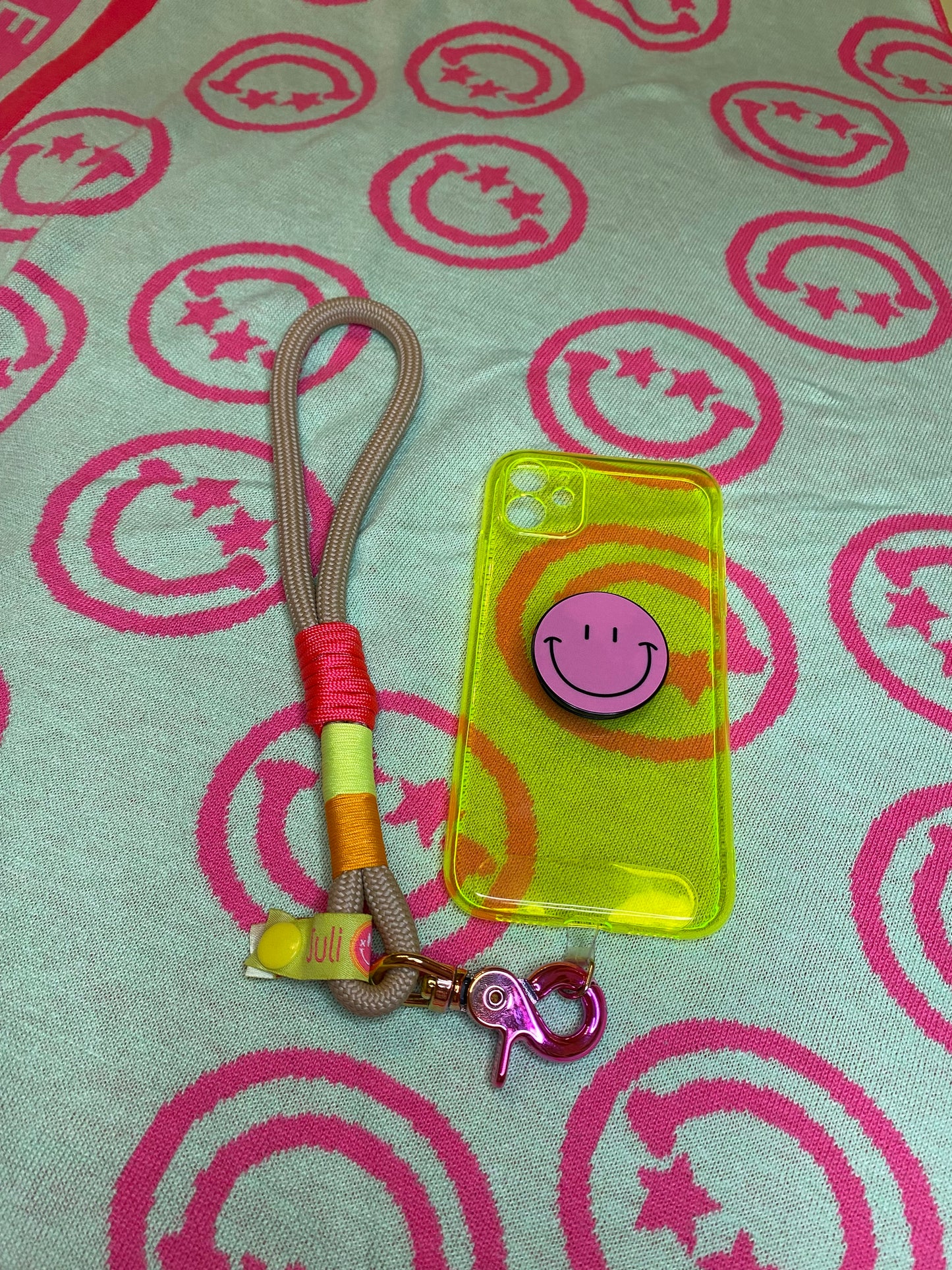 Handycharm und Schlüsselanhänger Alles Neon aus Paracord & Segeltau