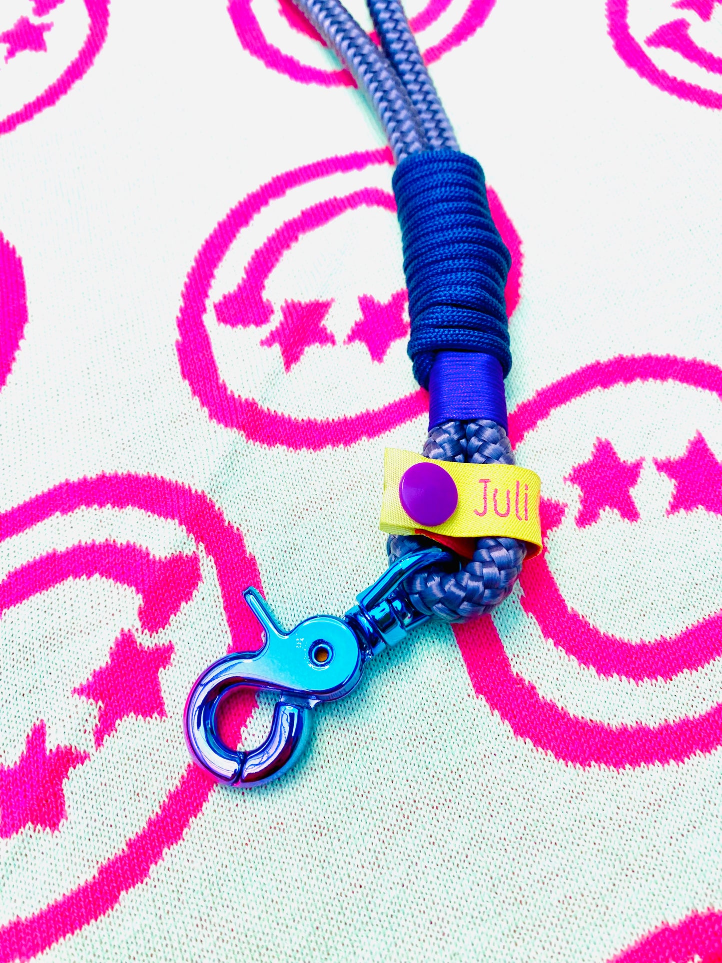 Handycharm und Schlüsselanhänger Grey Ombre aus Paracord & Segeltau